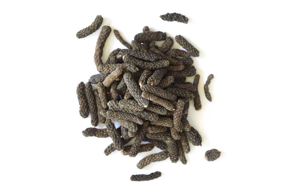 Long_Peppercorn_Pile__85498.1769557476